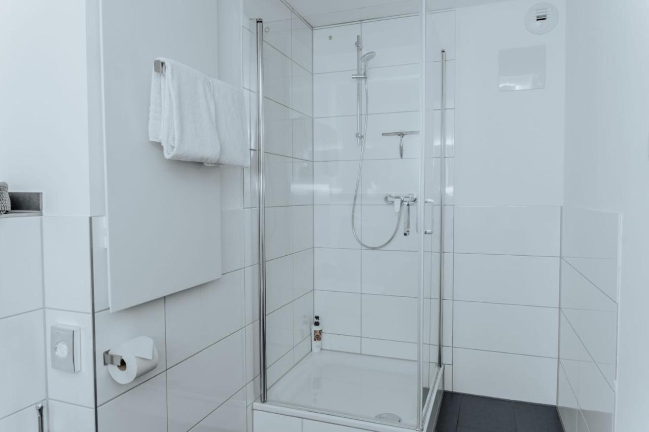 2-zimmer 57m² Mit King Size Bett Und Kueche * Munster (North Rhine-Westphalia)